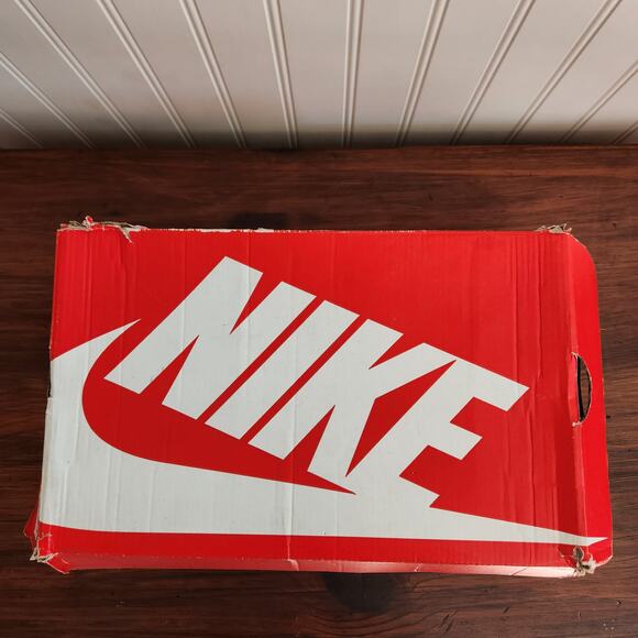 Nike Size 9M/10.5W Low Dunk‎ Fruity Pebbles Red/Blue/Yellow Pre-owned Good Clean - Picture 15 of 15